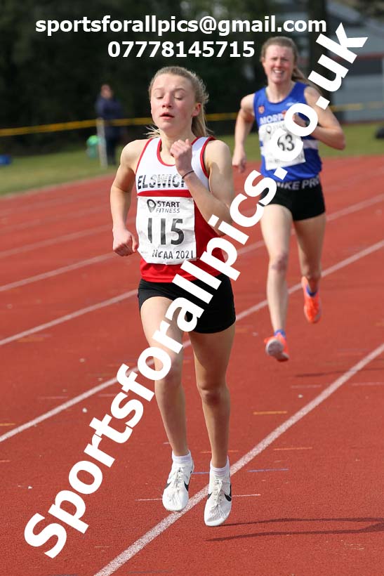 800 metres, 2021 NECAA Open Graded Meeting, Morpeth. Photo: David T. Hewitson/Sports for All Pics